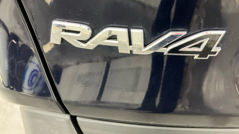 Toyota RAV4 2.5 VVT-i Hybrid Design TSS 5dr CVT Hybrid Estate